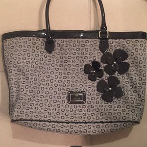 Guess purse